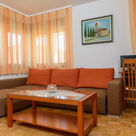 Apartamento Belas Trogir