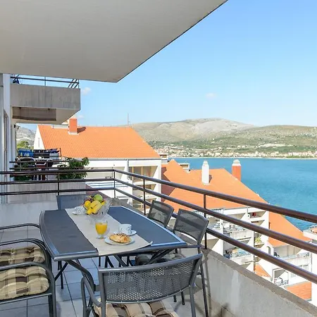 Apartamento Belas *